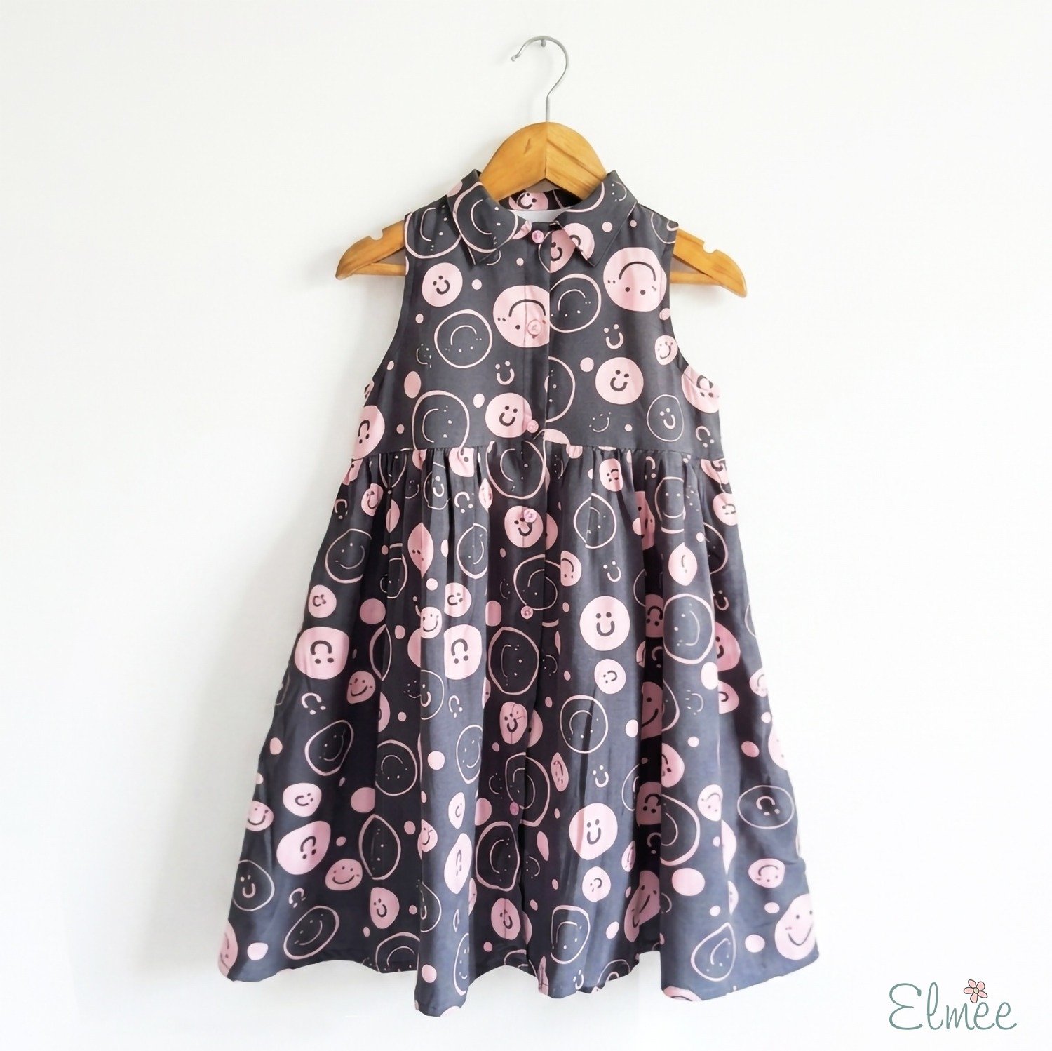 Smiley Oxford Dress - Image 4